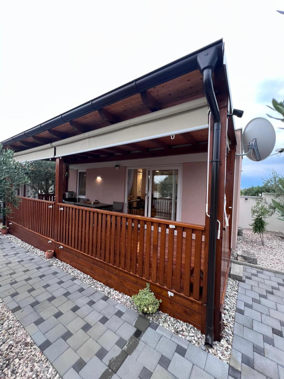 Willa Mobile House F&L Biograd Na Moru Zewnętrze zdjęcie