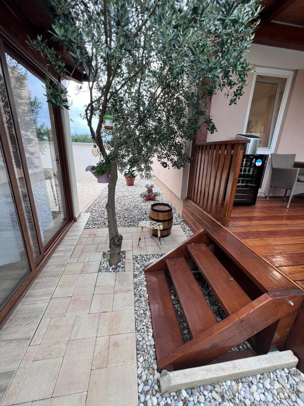 Willa Mobile House F&L Biograd Na Moru Zewnętrze zdjęcie